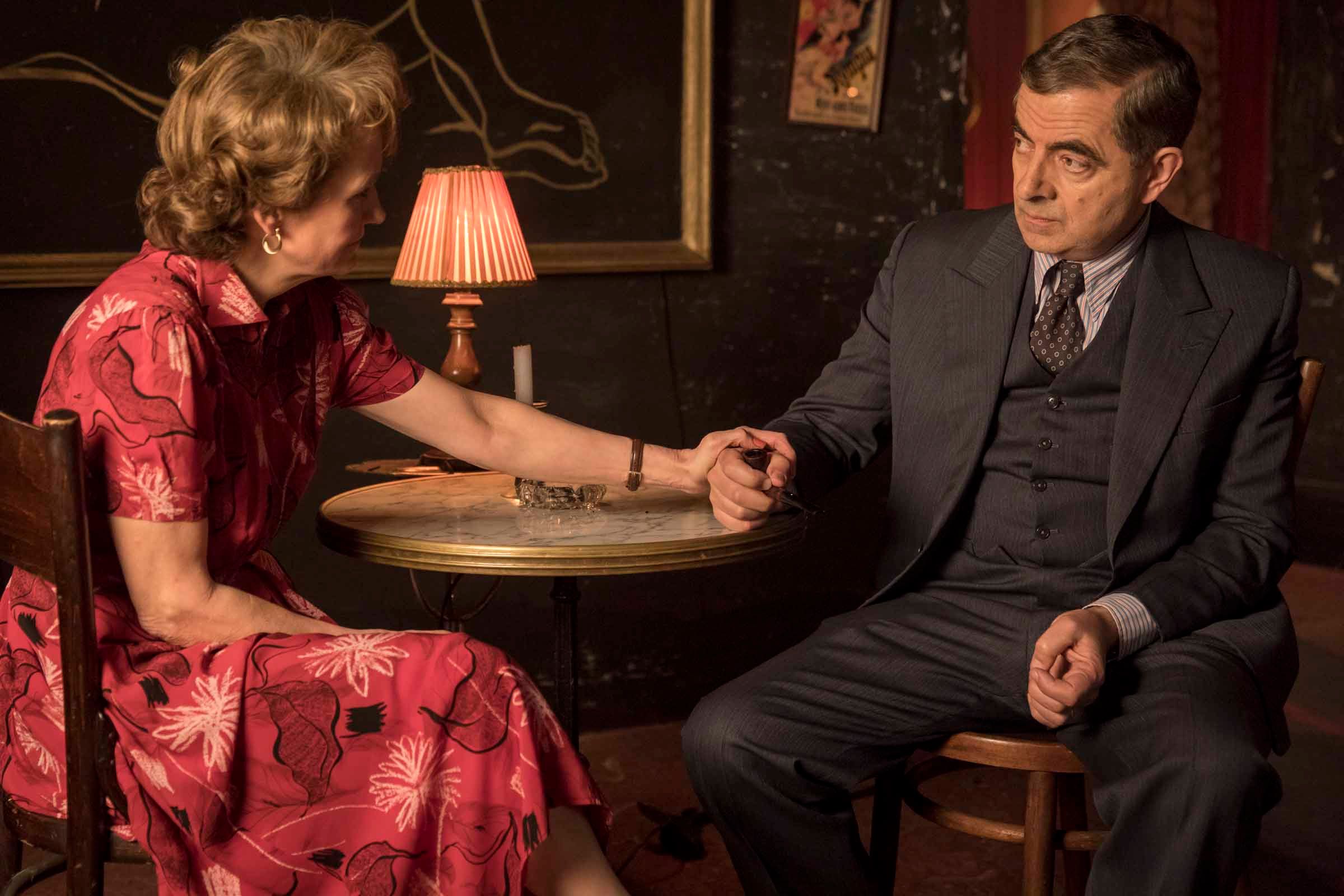 Maigret Maigret Photo Rowan Atkinson Lorraine Ashbourne 5 Sur 19