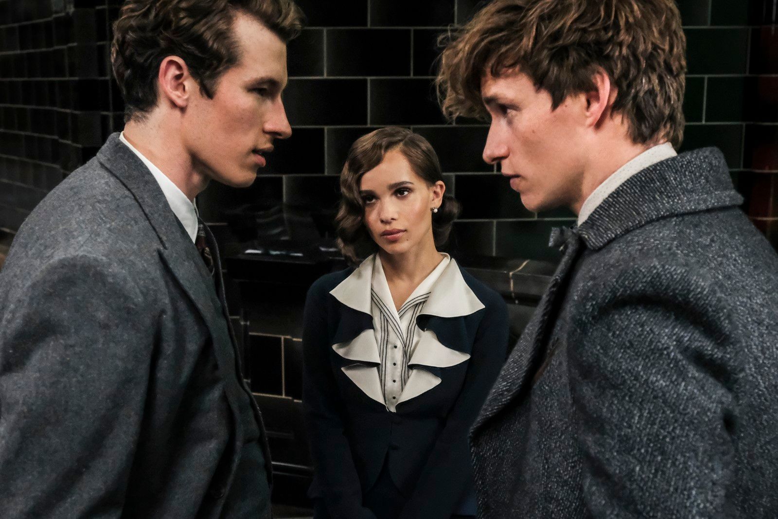 Photo De Zoe Kravitz Les Animaux Fantastiques Les Crimes De Grindelwald Photo Callum Turner Eddie Redmayne Zoe Kravitz Allocine