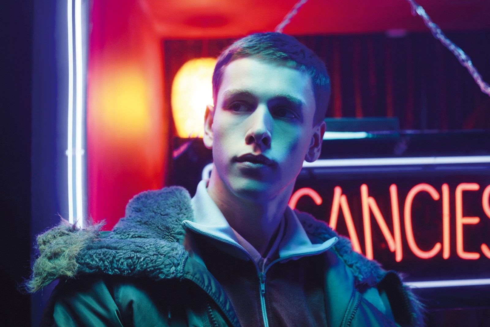 Photo de Harris Dickinson Postcards From London Photo Harris