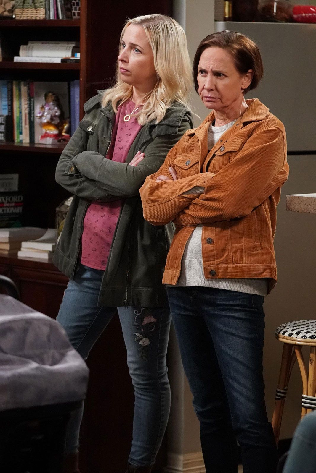 Films Et Séries Tv Avec Laurie Metcalf The Conners : Photo Laurie Metcalf, Lecy Goranson - 60 sur 131 - AlloCiné