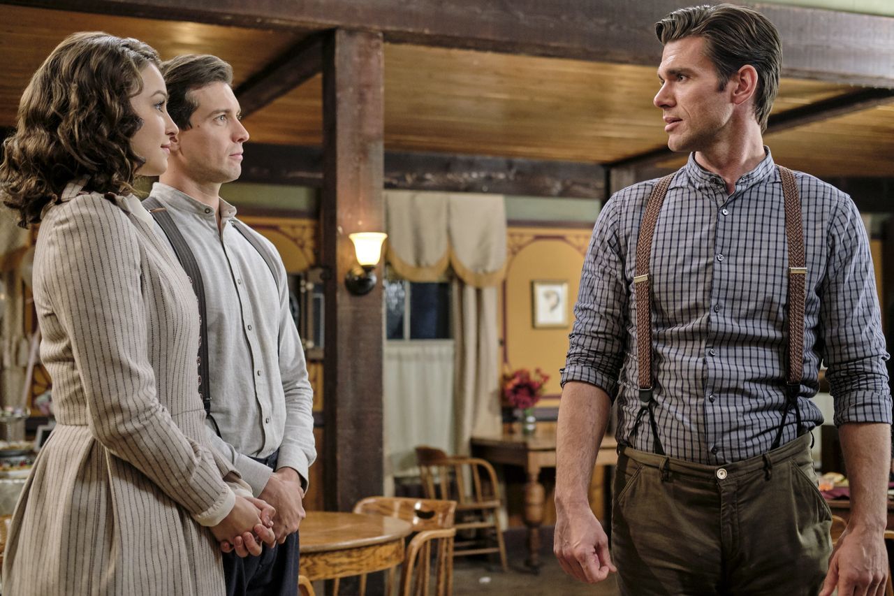 Le Coeur A Ses Raisons Saison 2 Episode 1 Le Coeur a ses raisons : Photo Clayton Chitty, Kayla Wallace, Kevin
