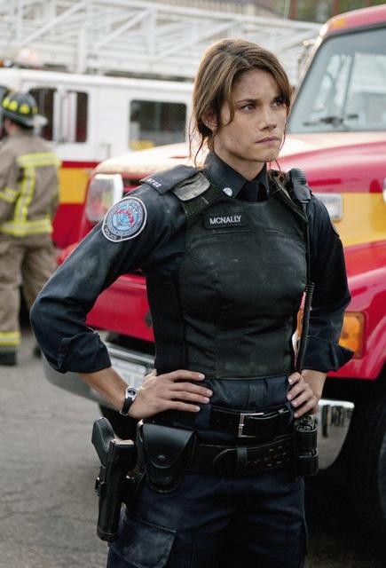 Rookie Blue Season 2 Complete 720p download torrent - TPB