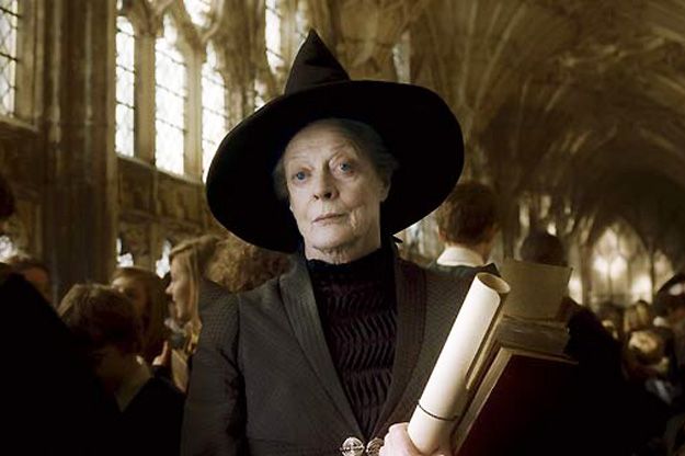 quel acteur joue dumbledore dans le 5e film