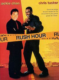 <br>Realisateur :  Brett Ratner<br>&nbsp;Genre : Com�die<br>&nbsp;Synopsis: L'inspecteur Lee est un des fleurons de la police royale de Hong Kong. Sa placidit� ne laisse rien soup�onner de son g�nie des arts martiaux. Ag�e de onze ans, la fille du consul de Chine aux Etats-Unis fut son �l�ve pr�f�r�e, il en �tait le garde du corps, il en est rest� le meilleur ami. Lorsqu'elle est enlev�e par les hommes d'un ma�tre du crime, qui a jadis abattu son co�quipier, Lee saute dans l'avion, bien decid� � retrouver la fillette et � chatier ses ravisseurs. Seulement le FBI ne veut pas �tre d�rang� dans son enqu�te par un �tranger.