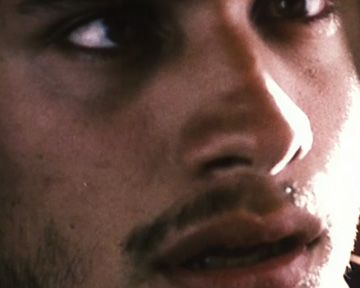 <strong>Amours chiennes</strong> Bande-annonce (2) VF