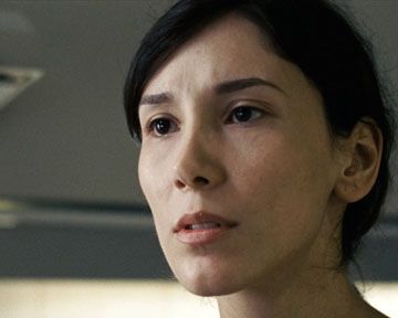<strong>L'Etrangère</strong> Bande-annonce VO
