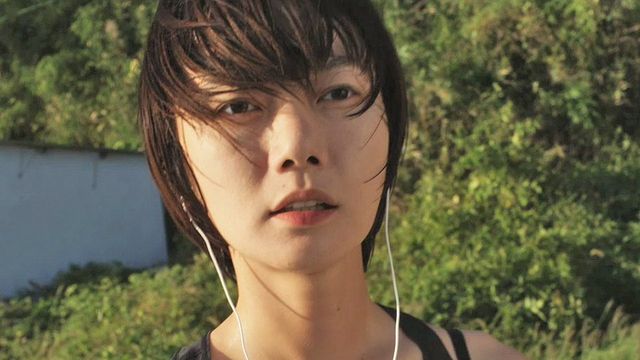 A girl at my door Bande-annonce VOST