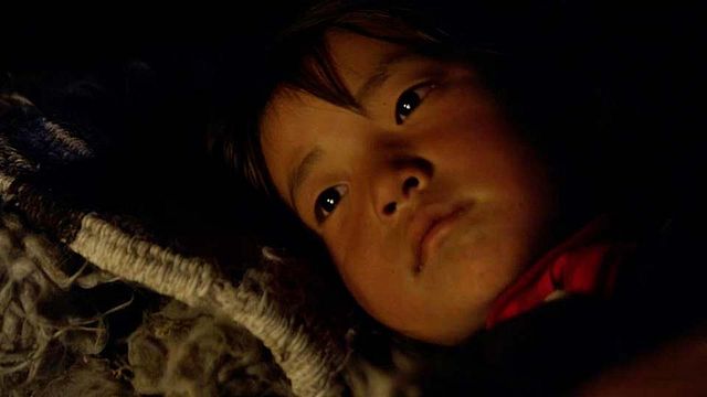 <strong>Enfances Nomades</strong> Bande-annonce VF