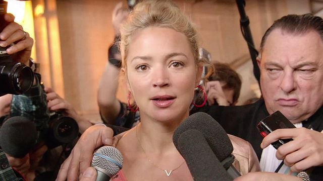 <strong>Une Famille à Louer</strong> Bande-annonce VF