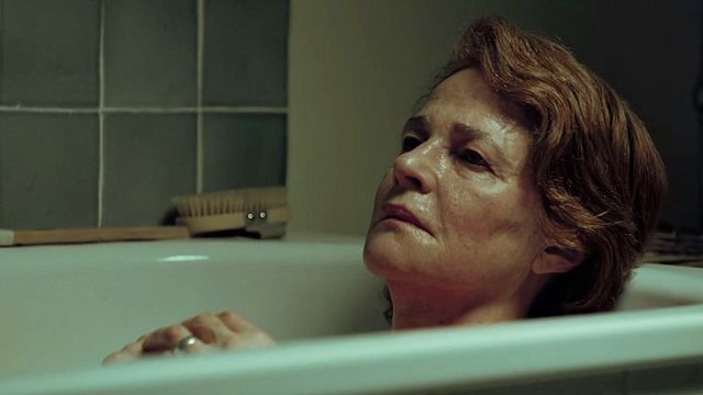 <strong>45 ans</strong> Bande-annonce VO