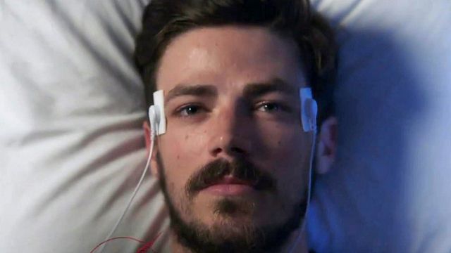 Flash (2014) - saison 4 teaser VO "Hero Reborn"
