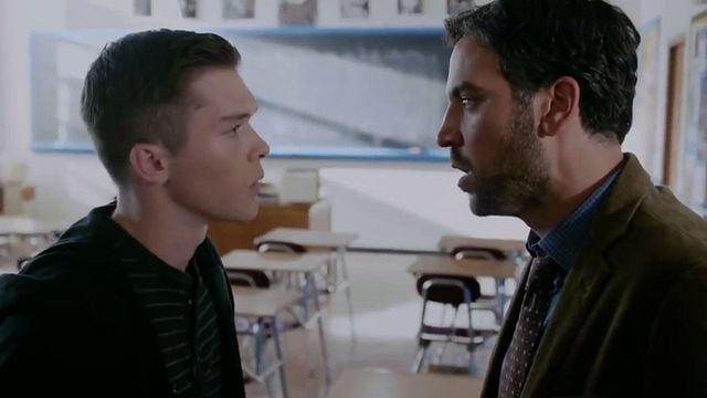 Rise - saison 1 Bande-annonce VO