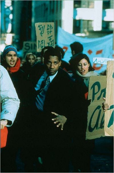 Couvre-feu : photo Denzel Washington, Edward Zwick