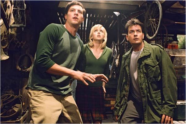 Scary Movie 3 : photo Anna Faris, Charlie Sheen