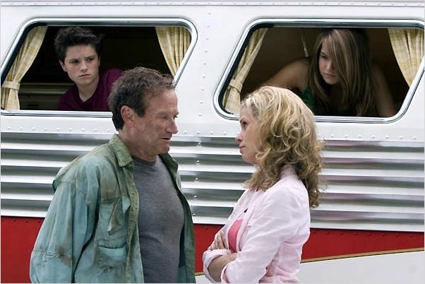 Film Camping Car Robin Williams Photo de Josh Hutcherson dans le film Camping car : Photo 179 sur 189
