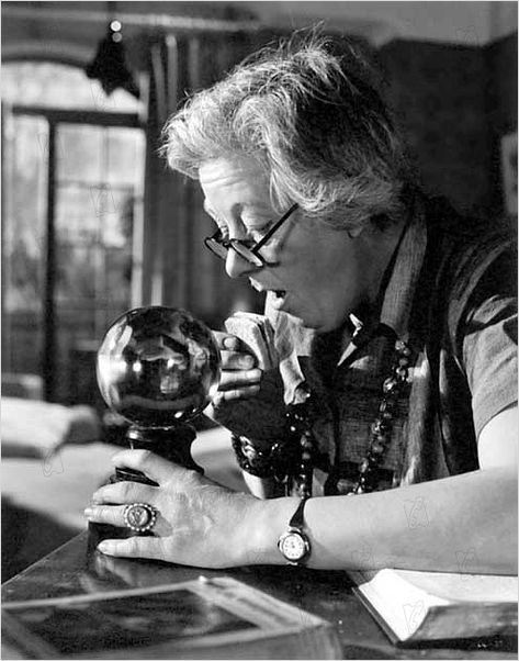L'Esprit s'amuse : photo David Lean, Margaret Rutherford