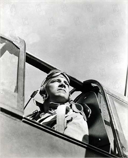 Le Porte-avions X : photo Dana Andrews, Henry Hathaway
