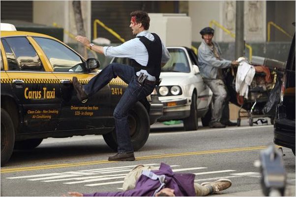 FlashForward : photo Joseph Fiennes