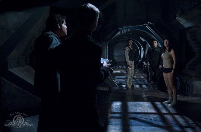 Stargate Universe : Photo David Blue, Jamil Walker Smith, Julia Benson, Justin Louis