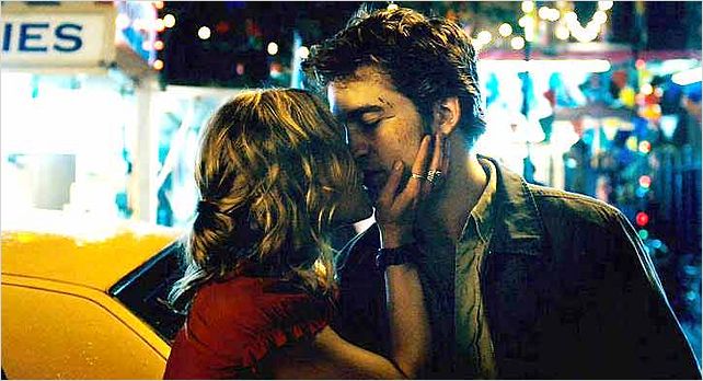 Remember Me : photo Allen Coulter, Emilie de Ravin, Robert Pattinson