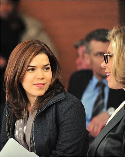 The Good Wife : photo America Ferrera, Christine Baranski