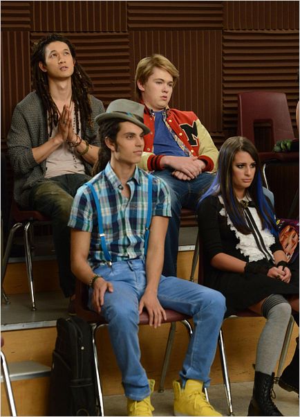 Photo Damian McGinty, Harry Shum Jr., Lea Michele, Samuel Larsen