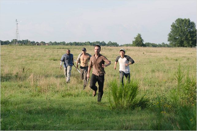 Photo Andrew Lincoln, IronE Singleton, Jon Bernthal, Steven Yeun