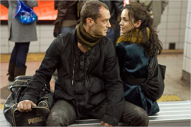 Repo Men : photo Alice Braga, Jude Law, Miguel Sapochnik