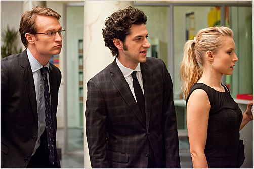 Photo Ben Schwartz, Josh Lawson, Kristen Bell