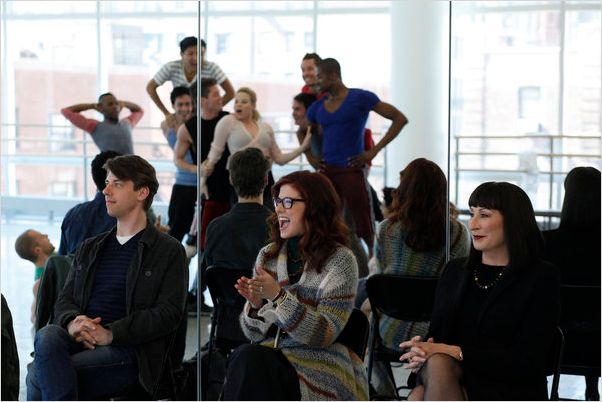 Smash : photo Anjelica Huston, Christian Borle, Debra Messing