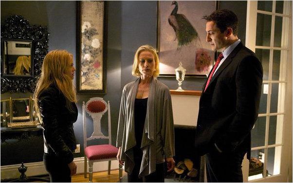 Grimm : photo Claire Coffee, Jessica Tuck, Sasha Roiz