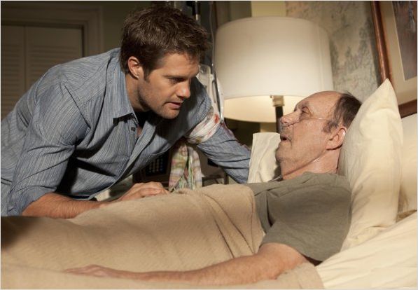 The Finder : photo Geoff Stults, John Ashton