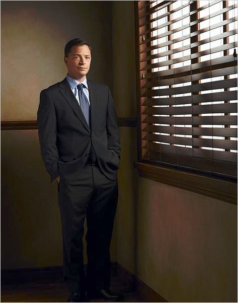 Scandal : photo Joshua Malina