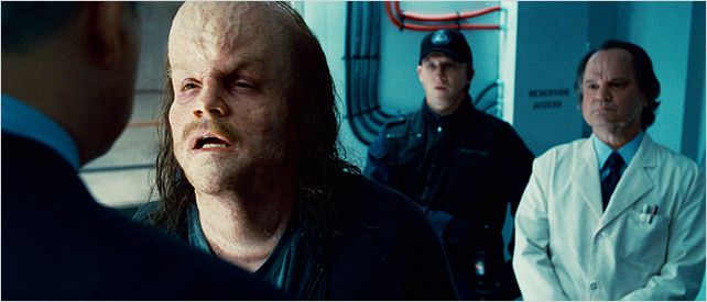 Green Lantern : photo Martin Campbell, Peter Sarsgaard