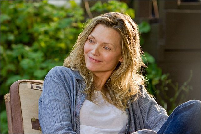 People Like Us : photo Michelle Pfeiffer