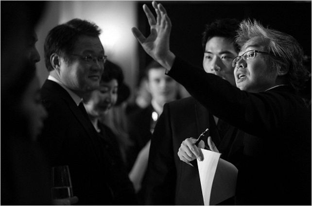 L'Ivresse de l'argent : Photo Im Sang-soo, Kim Kang-woo