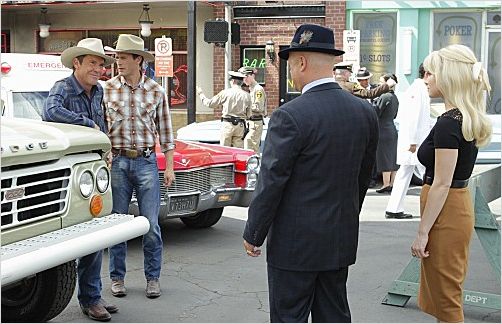 Photo Dennis Quaid, Jason O'Mara, Michael Chiklis, Sarah Jones
