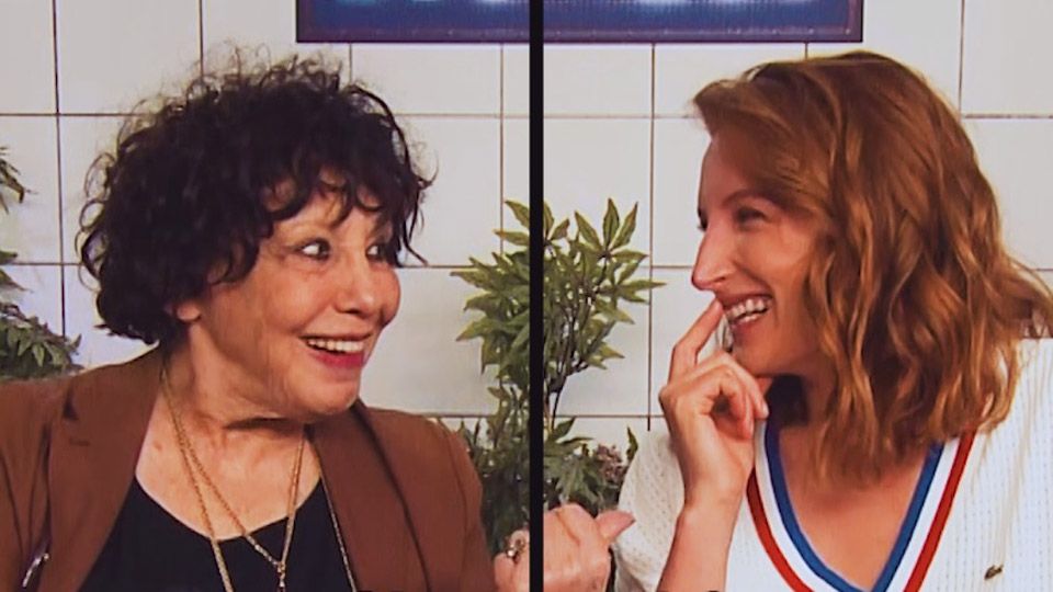 Family Business Le Top Promo Special Weed Avec Julia Piaton Et Liliane Rovere Allocine