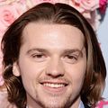 Photo Joel Courtney