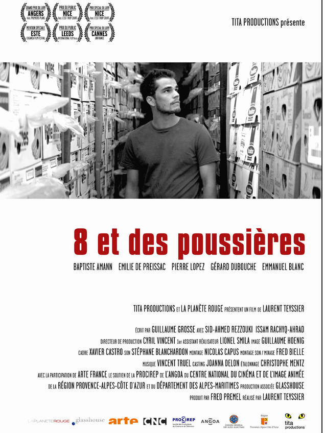 poster de 8 et des poussières