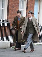 poster de Close to the Enemy