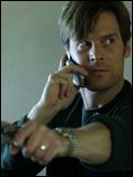 Affiche de Civic Duty, film à voir en streaming sur Pygargue