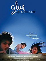 Affiche de Glue, film à voir en streaming sur Pygargue