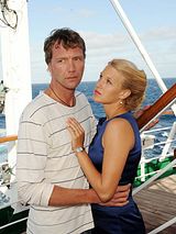 Affiche de Les Iles du bonheur (TV), film à voir en streaming sur Pygargue