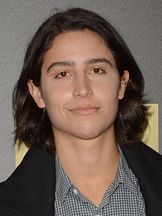 photo de Lorenzo James Henrie