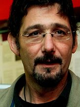 photo de Yorgos Avgeropoulos