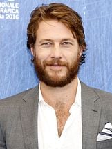 photo de Luke Bracey