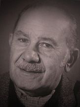 photo de Vedat Türkali