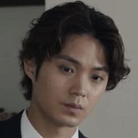 Photo Hayato Isomura