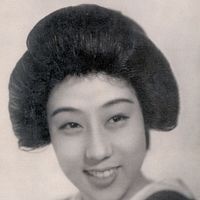 Photo Isuzu Yamada